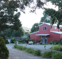Dixiglen Farm - Hobart Tourism