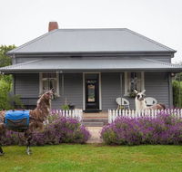 Domino House - Hobart Tourism