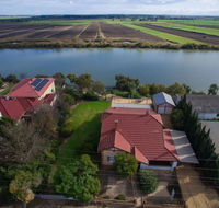 Doreen's - Tourism TAS