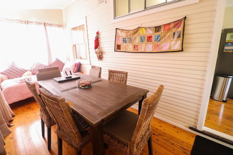 Driftwood At Blacksmiths - Tourism TAS 2