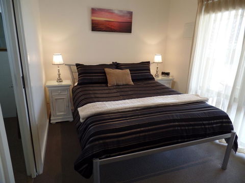Dromana Beach Getaway Motel - Hobart Tourism 3