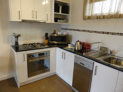Dromana Beach Getaway Motel - Hobart Tourism 1