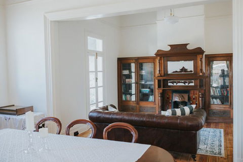 Dubuque Bed And Breakfast - Tourism TAS 1