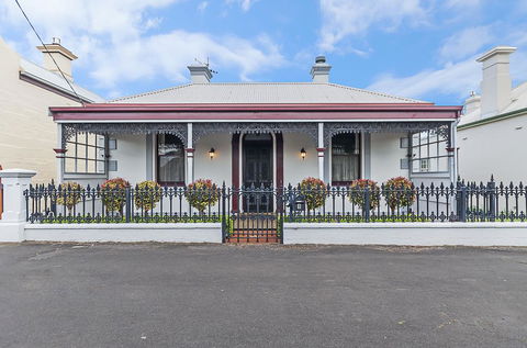 Dunraven On Banyan - Hobart Tourism 1