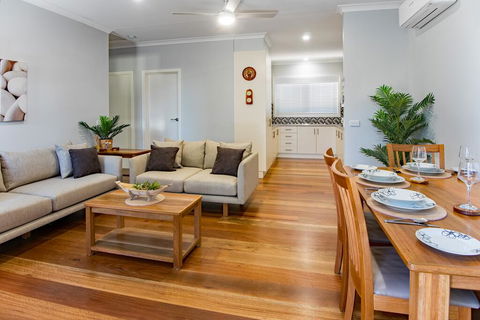 EAGLE VIEW UNIT 5 STAR - Hobart Tourism 1