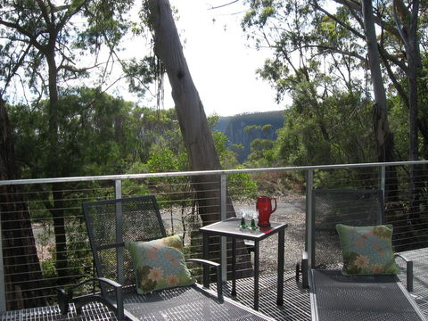 Eagle's Nest - Hobart Tourism 3