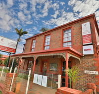 Early Australian Motor Inn - Tourism TAS