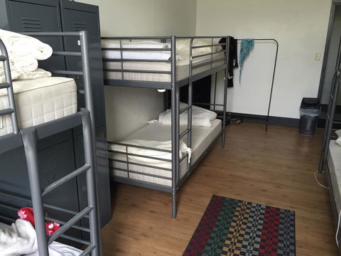 EBS Sydney Hostel - Tourism TAS 1