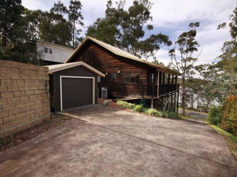 Elandra - Hobart Tourism 3