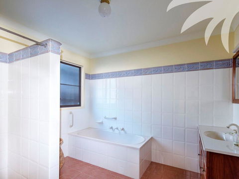 Elandra - Hobart Tourism 1