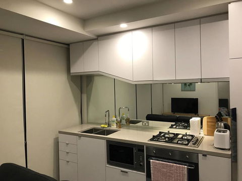 Elegant Modern Apartment In Central Melbourne - Tourism TAS 1