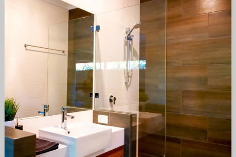 Elegantly Appointed BRAND NEW Luxurious Apartment! - Tourism TAS 3