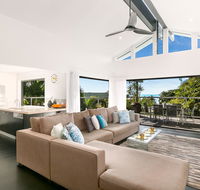 Elevated Beachside Sanctuary - Hobart Tourism