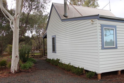 Elinike Guest Cottages - Tourism TAS 1