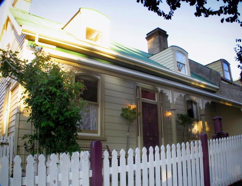 Ellie's Place On City Park - Tourism TAS 0