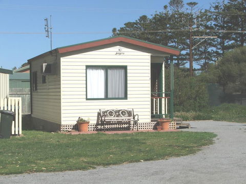 Elliston Waterloo Bay Tourist Park - Tourism TAS 1