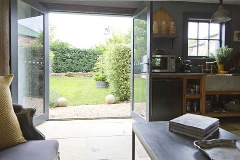 Elm Cottage Barn - Tourism TAS 2