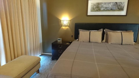 ELM Riverside Accommodation - Merrijig - Tourism TAS 3