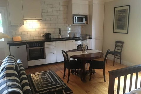 Elmswood BnB - Hobart Tourism 3