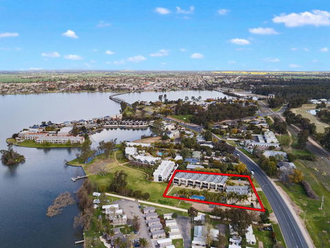 ELSINOR Townhouse 3 Mulwala - Tourism TAS 3