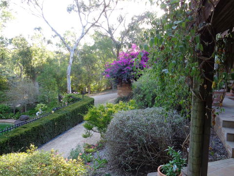 Eltham South Lodge - Hobart Tourism 0