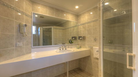 Endeavour Court Motor Inn - Hobart Tourism 3