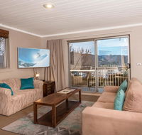 Erulisse-Spacious townhouse with magical lake views - Hobart Tourism