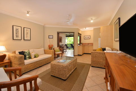 Escape@Hibiscus - Hobart Tourism 0