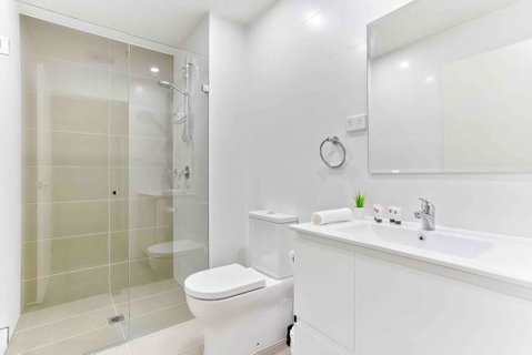 ESQ Astonishing 3BD Apartment 1 Min From Train Station - Hobart Tourism 2