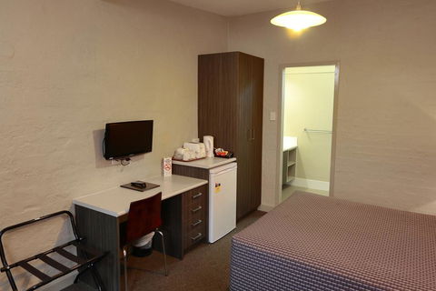 Everton Park Hotel - Hobart Tourism 2