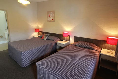Everton Park Hotel - Hobart Tourism 0