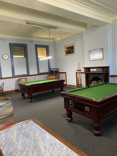 Exchange Hotel Greenbushes - Hobart Tourism 3