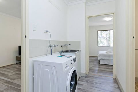 Fabulous Location Near Perth Zoo With Free Parking - Hobart Tourism 2