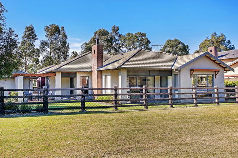 Fairview - Tourism TAS 0