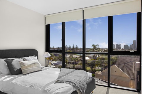 Family Unit With Parking, Balcony, Pool Near Beach - Tourism TAS 1