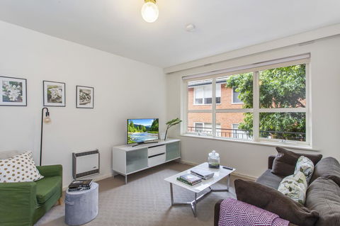 Family-friendly Apartment In Green Glen Iris - Tourism TAS 0