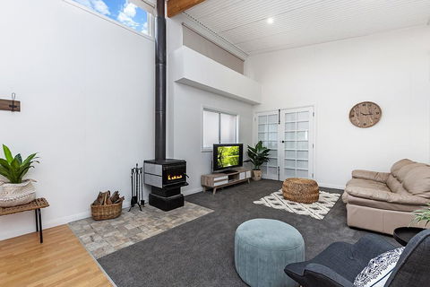 Farnham Lodge - Tourism TAS 1
