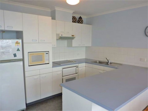 Fathoms 14 - Mollymook - Tourism TAS 2