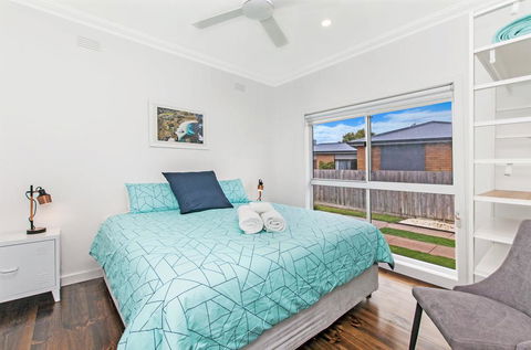Fielding's Lair - The Ultimate Family Retreat - House & Bungalow - Hobart Tourism 2