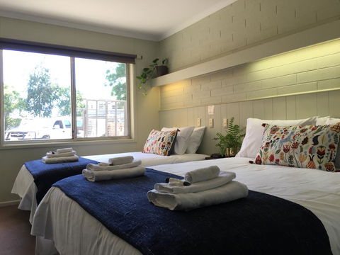 Finley Country Club Hotel Motel - Tourism TAS 0