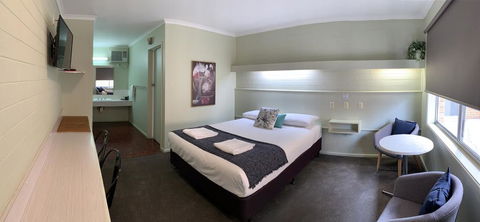 Finley Country Club Hotel Motel - Tourism TAS 3