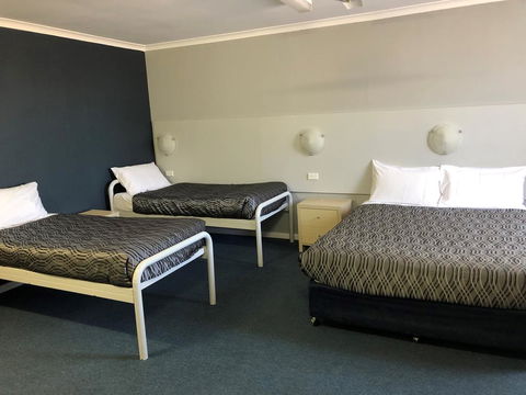Flinders Motel - Tourism TAS 2