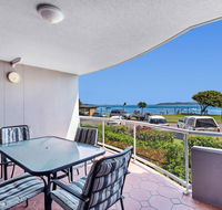 Florentine Unit 2/11 Columbia Close