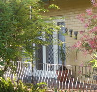 Flying Spur Motel - Hobart Tourism