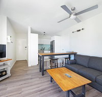 Flynns Beach Apartments 4 41 Pacific Drive - Tourism TAS