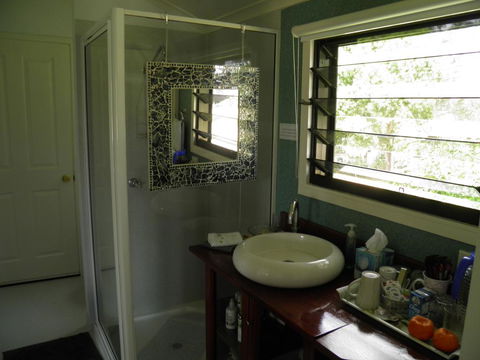 Follywood Guesthouse B&B - Hobart Tourism 2