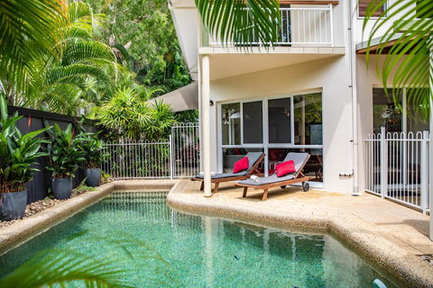 Four Mile Beach Retreat - Hobart Tourism 0