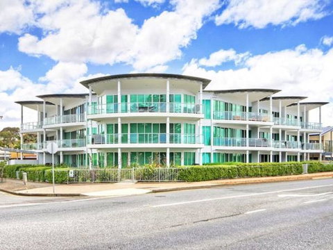 Gallery Resort Apartments - Hobart Tourism 0