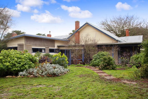 Galwiji Homestead - Hobart Tourism 2