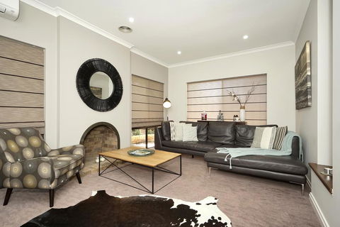 Garden City Luxury Apt - Tourism TAS 0